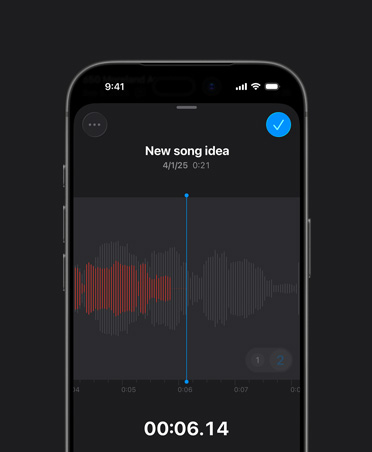 iPhone 16の画面、Logic Proのボイスメモ、録音を示す赤い部分、音の波形、再生ボタン、「New song idea」、日付、再生時間