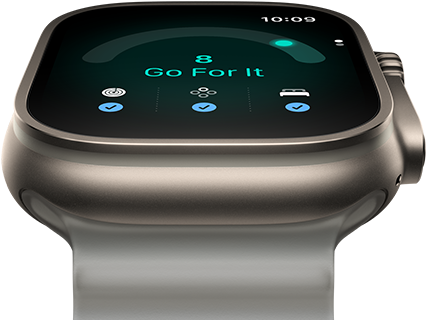 Apple Watch Ultra 4, titāna ietvars, dabīga krāsa, gatavības vērtējums 8, labais sāns, Digital Crown, paaugstināta sānu poga, Ocean Band siksniņa, caurspīdīgi pelēka