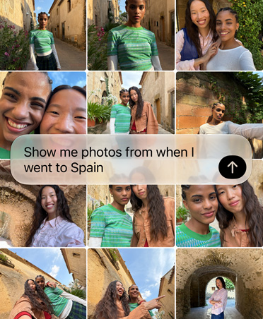 Skærm med en forespørgsel til Siri AI om at finde billeder fra den seneste ferie, tekstoverliggere i fotogitter